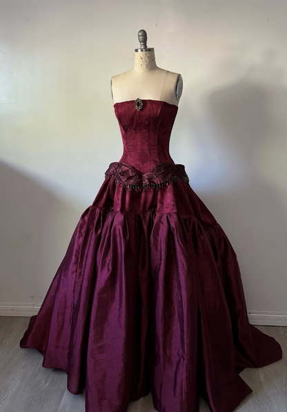 Vintage A Line Strapless Exquisite Beaded Burgundy Satin Prom Dress Wedding Guest Dress SH5400