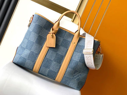Louis Vuitton N40702 Weekend Tote