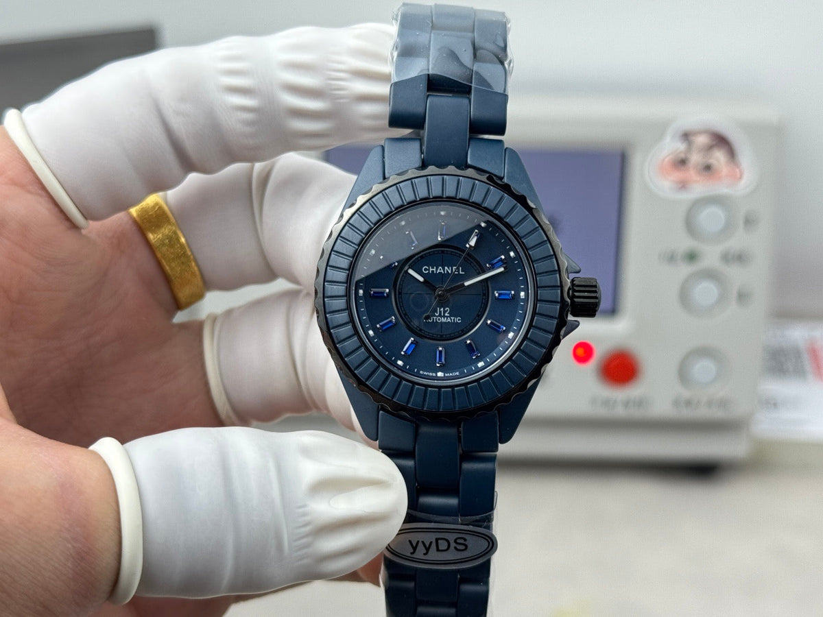 J12 33MM BLEU SAPPHIRE BEZEN BLUE CERAMIC STEEL