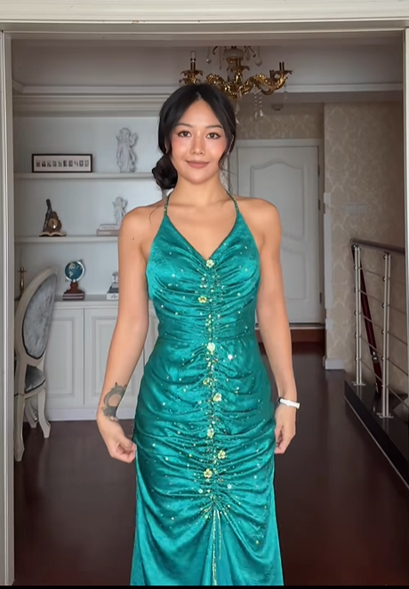 Stunning Vintage Mermaid Halter Beaded Chiffon Satin Prom Dress SH5176