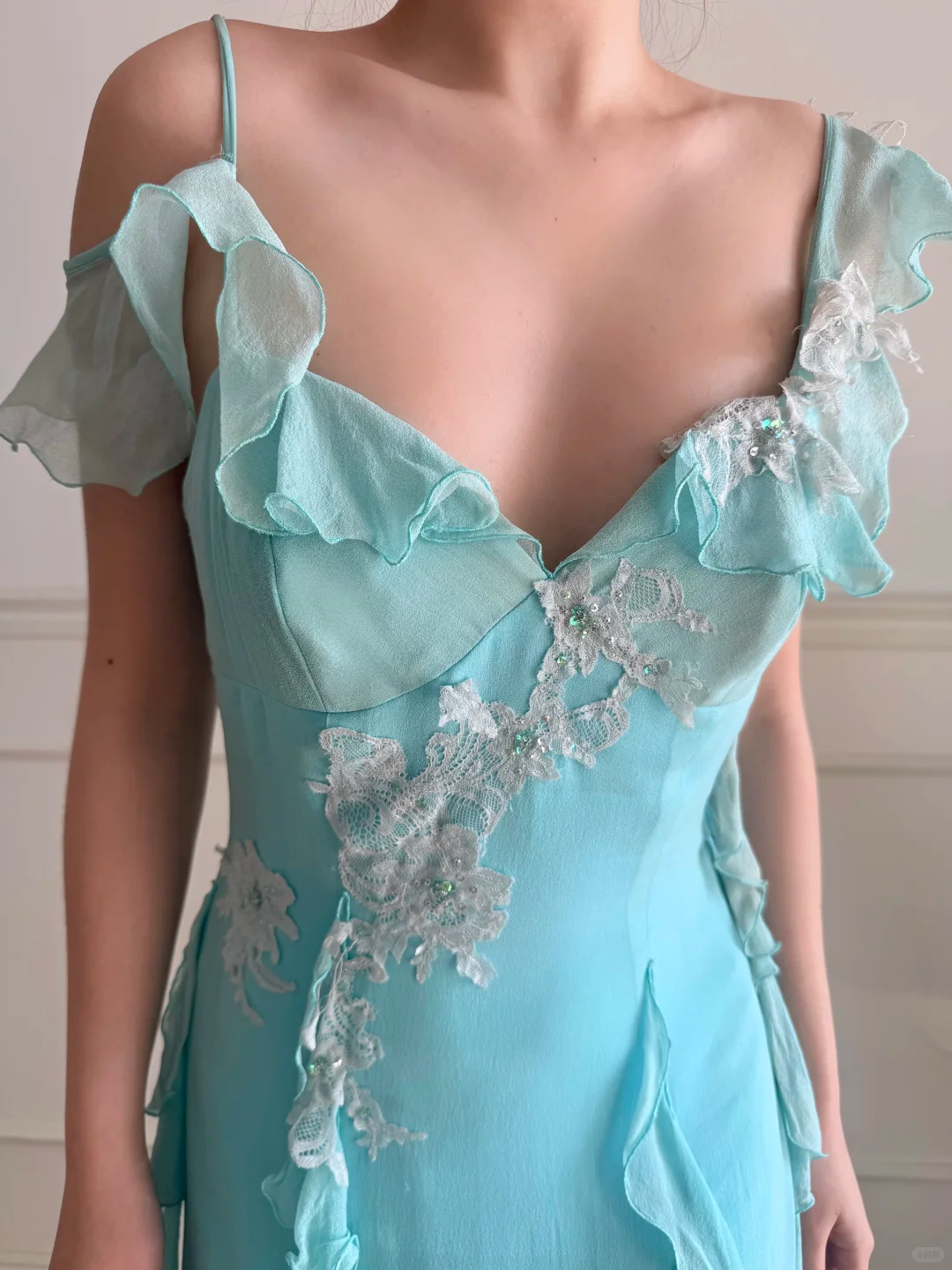 Sweety Blue A Line Straps Lace Appliques Chiffon Tea Length Prom Dress Outfits SH5444