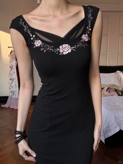 Vintage Black Mermaid Embroidery Satin Prom Dress Evening Dress Date Dress SH5600