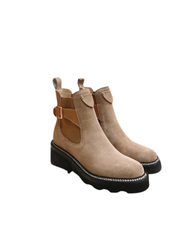 LV WOMEN’S BOOTS