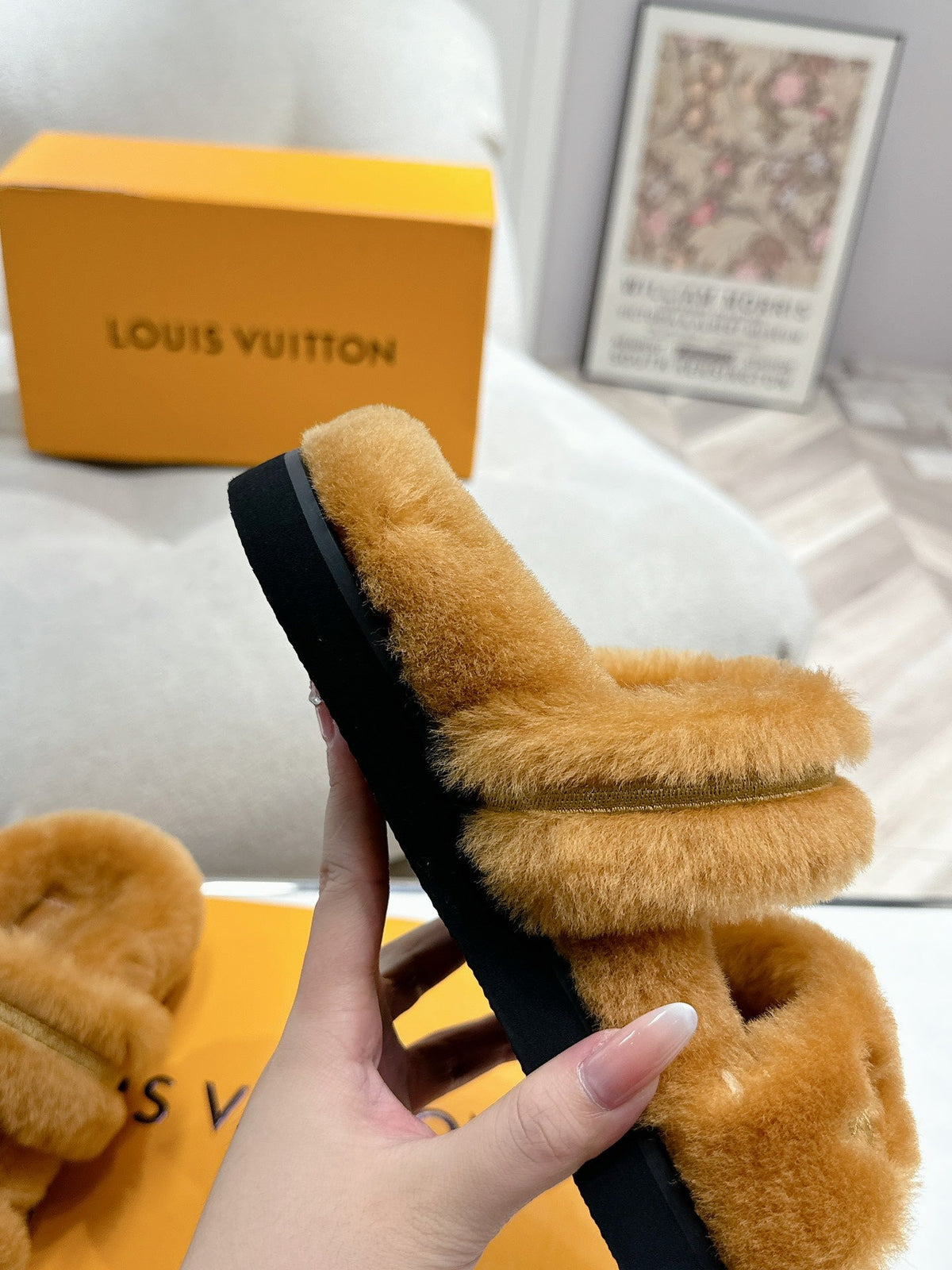 LOUIS VUITTON LV SUNSET FLAT COMFORT MULE SHEARLING BROWN