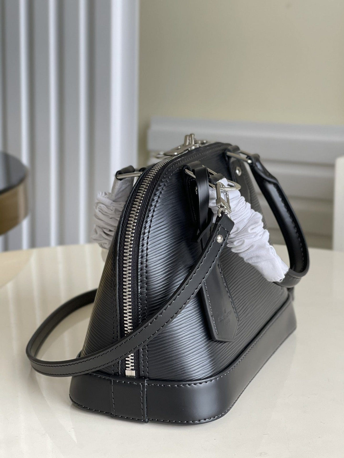Louis Vuitton Alma PM M40302