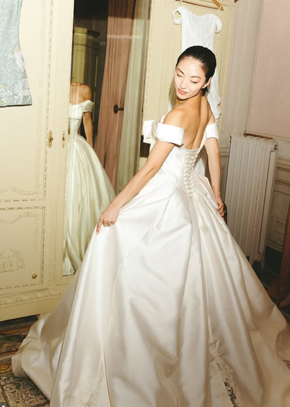 Stunning A Line Off the Shoulder Beaded Appliques White Satin Long Wedding Dress SH6025