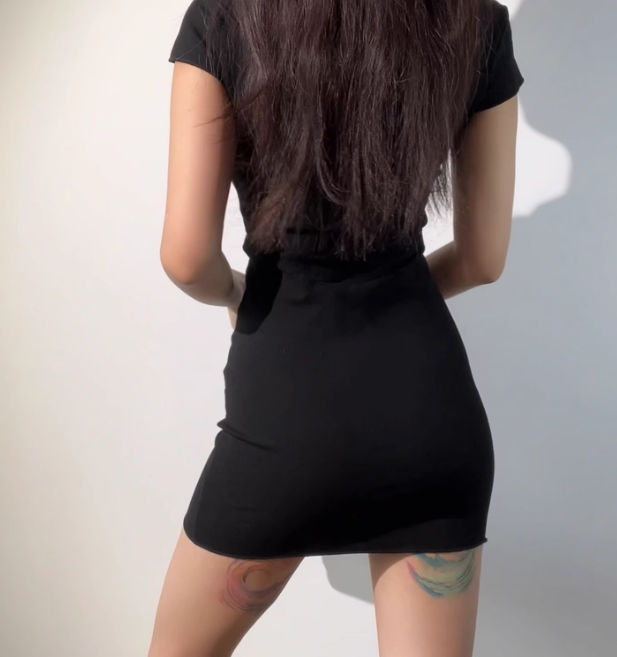 Mininalist Square Neckline Fitted Short Dress Summer Casual Women Dress   D2062