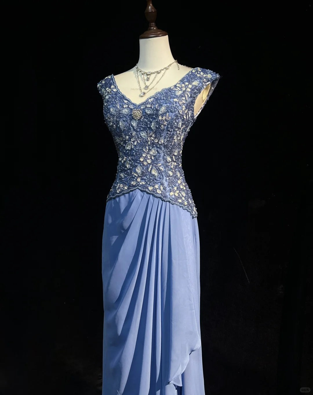 Gergous V-neck Beading Sequins Pleated Floor Length Prom Dress Evening Dress Party Dress   D2125