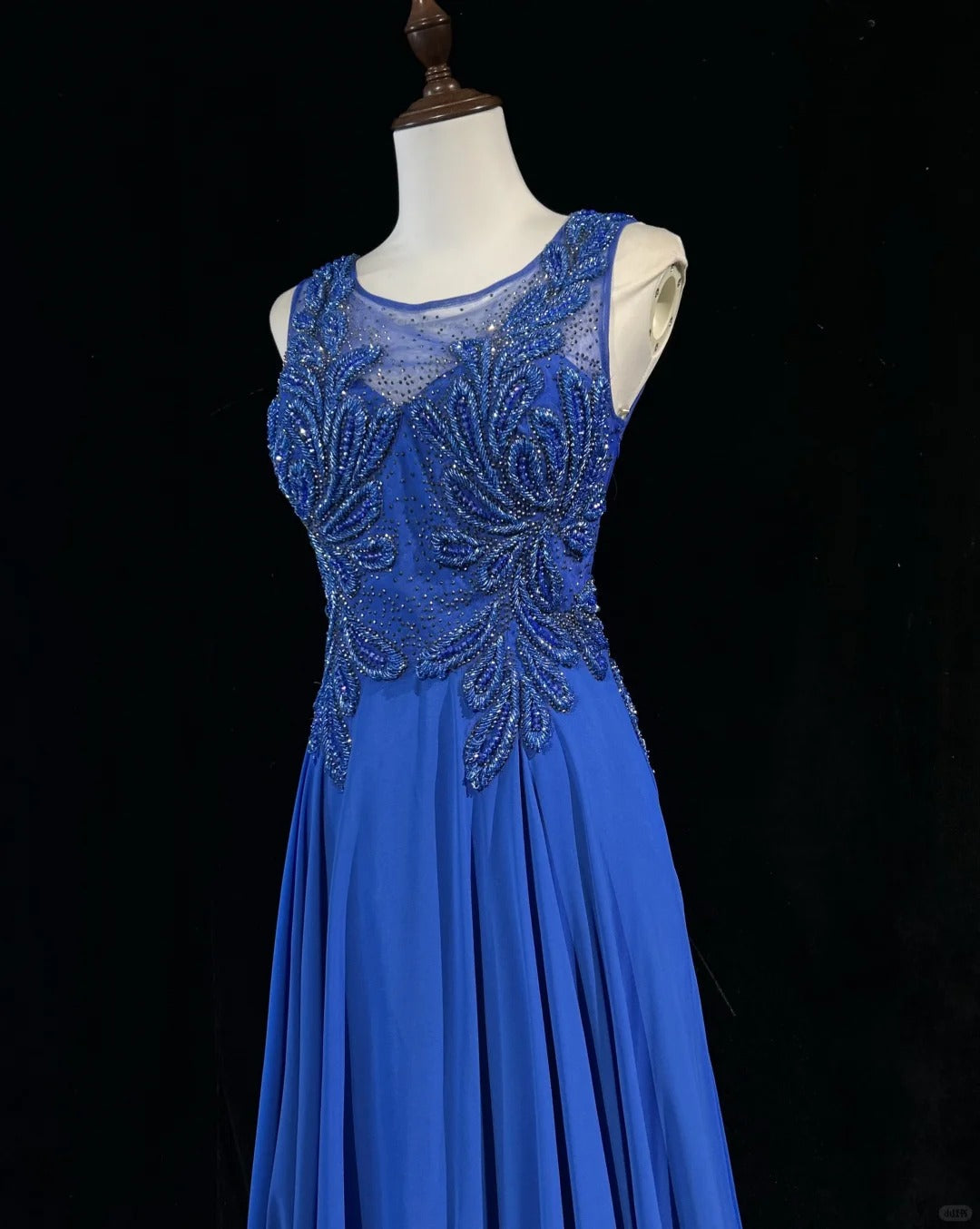 Gorgeous Crew Neck Beading Sequins Pleated Prom Dress Evening Dress Party Dress   D2128