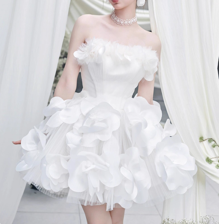Beauty White Strapless Short Prom Dress Back to School Outfits Homecoming Dress Quinceanera Dress Party Dress  D2195