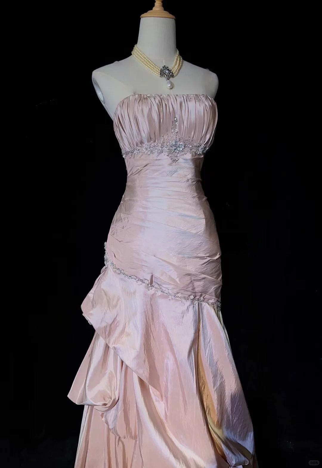 Sweet Prom Dress Strapless Crystal Pleated Gala Dress Evening Dress Customized Dress    D2251