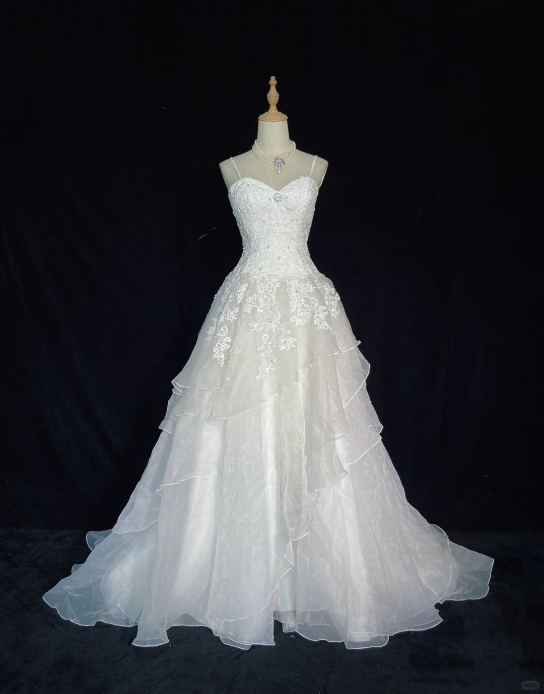 Elegant Wedding Dress Spaghetti Straps Tiered Ruffle Wedding Dress Evening Dress Gala Dress  D2309