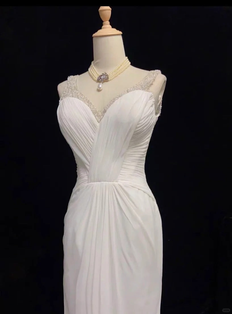 Elegant Prom Dress White Pleated Crystal Prom Gown Evening Dress Gala Dress Business Dinner Dress   D2347