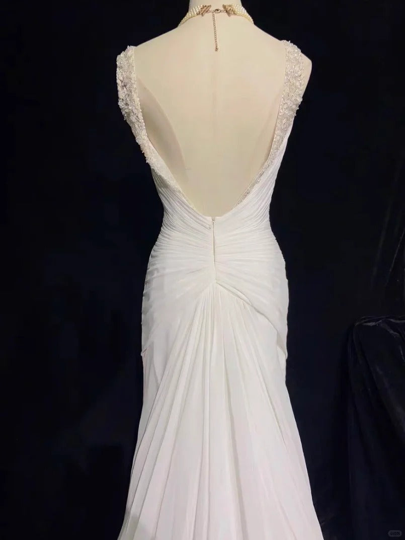Elegant Prom Dress White Pleated Crystal Prom Gown Evening Dress Gala Dress Business Dinner Dress   D2347
