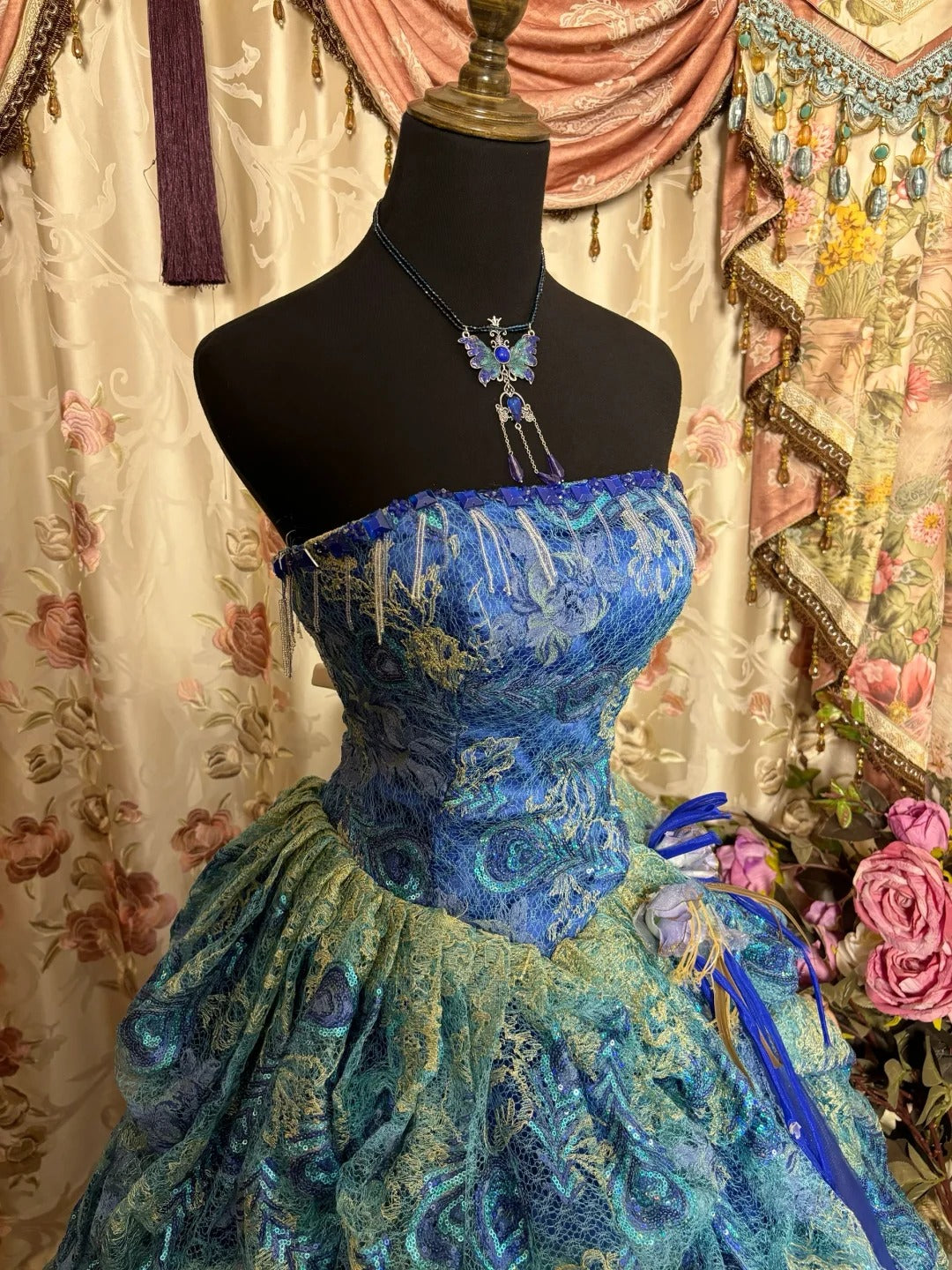Stunning Prom Dress Strapless Pleated Ball Gown Evening Dress Birthday Dress     D2377