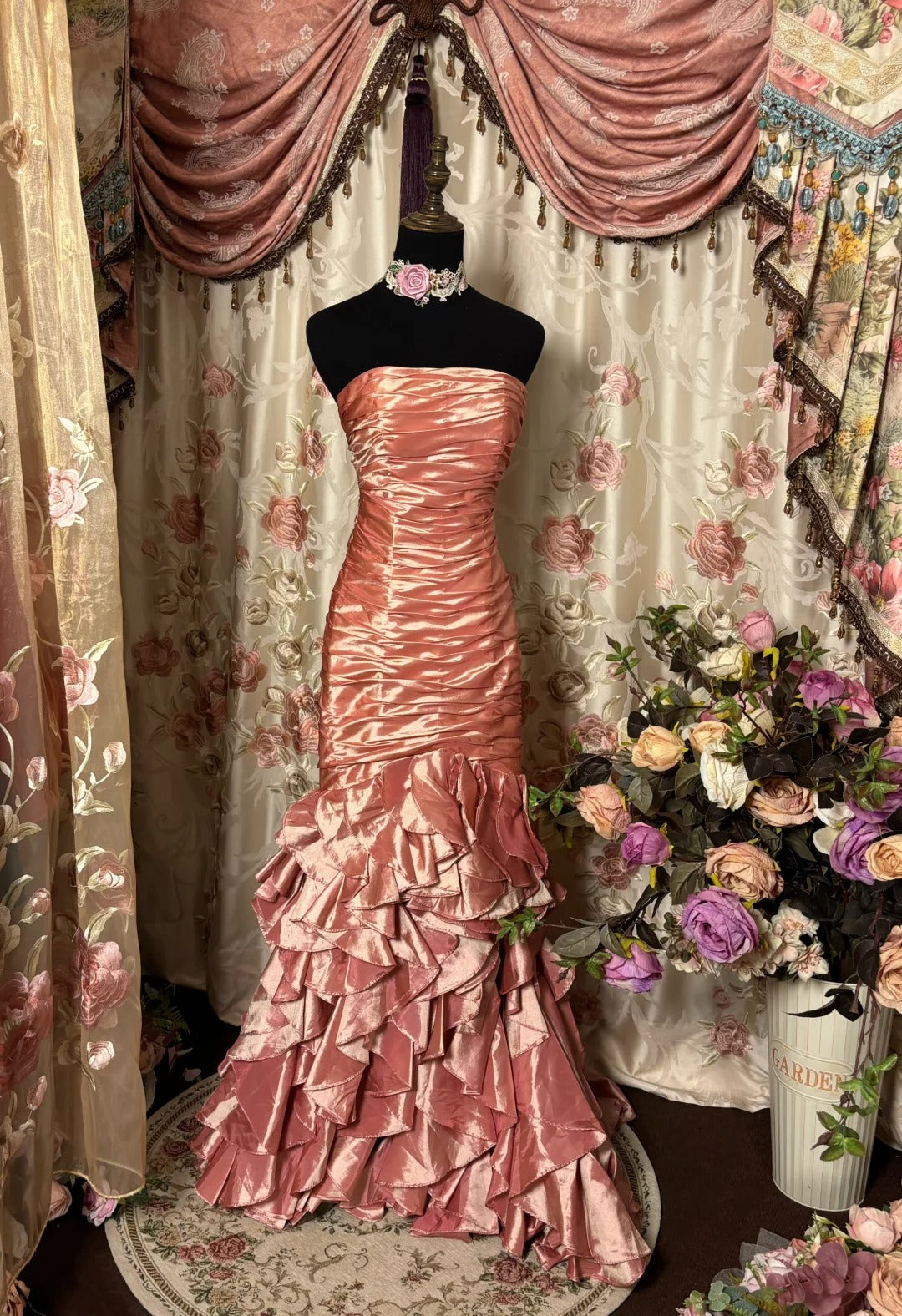 Stunning Prom Dress Strapless Pleated Long Evening Dress Gala Dress Business Dinner Dress  D2406