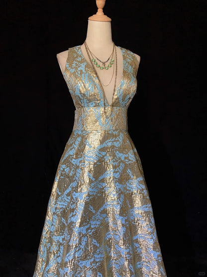 Stunning Prom Dress V-neck Floor Length Prom Dress Evening Dress Gala Dress Business Dinner Dress  D2426