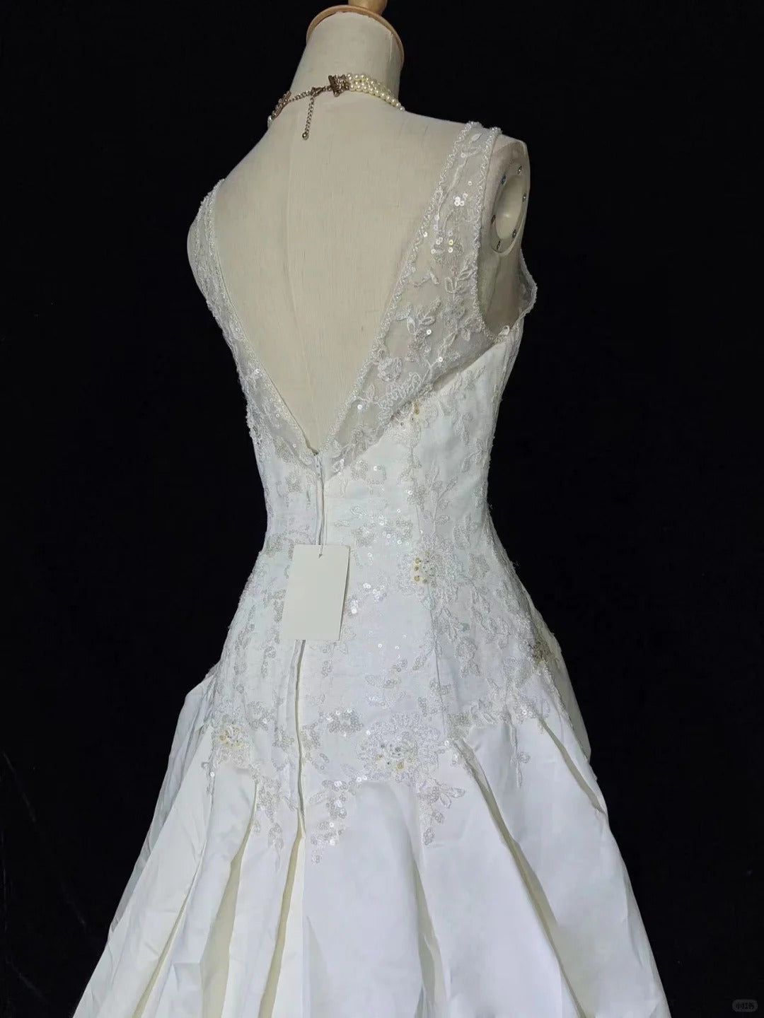 Elegant Wedding Dress A Line Floor Length Prom Dress Evening Dress Gala Dress Birthday Party Dress  D2430