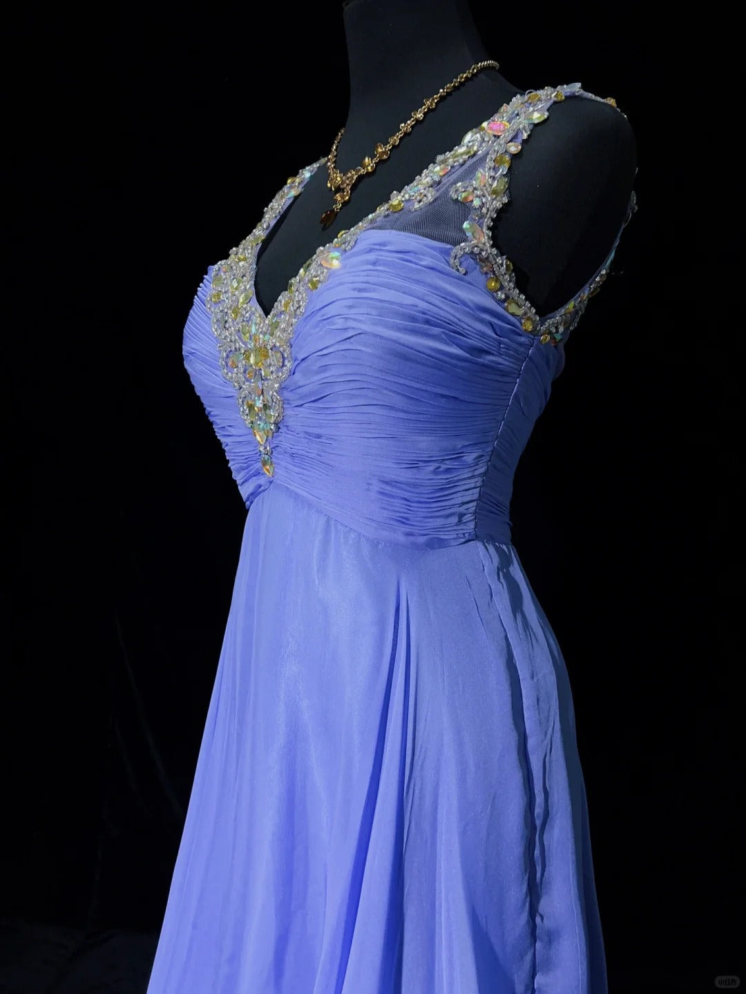 Gorgeous Prom Dress A Line V-neck Crystal Pleated Evening Dress Prom Gown Gala Dress Business Dinner Dress  D2438