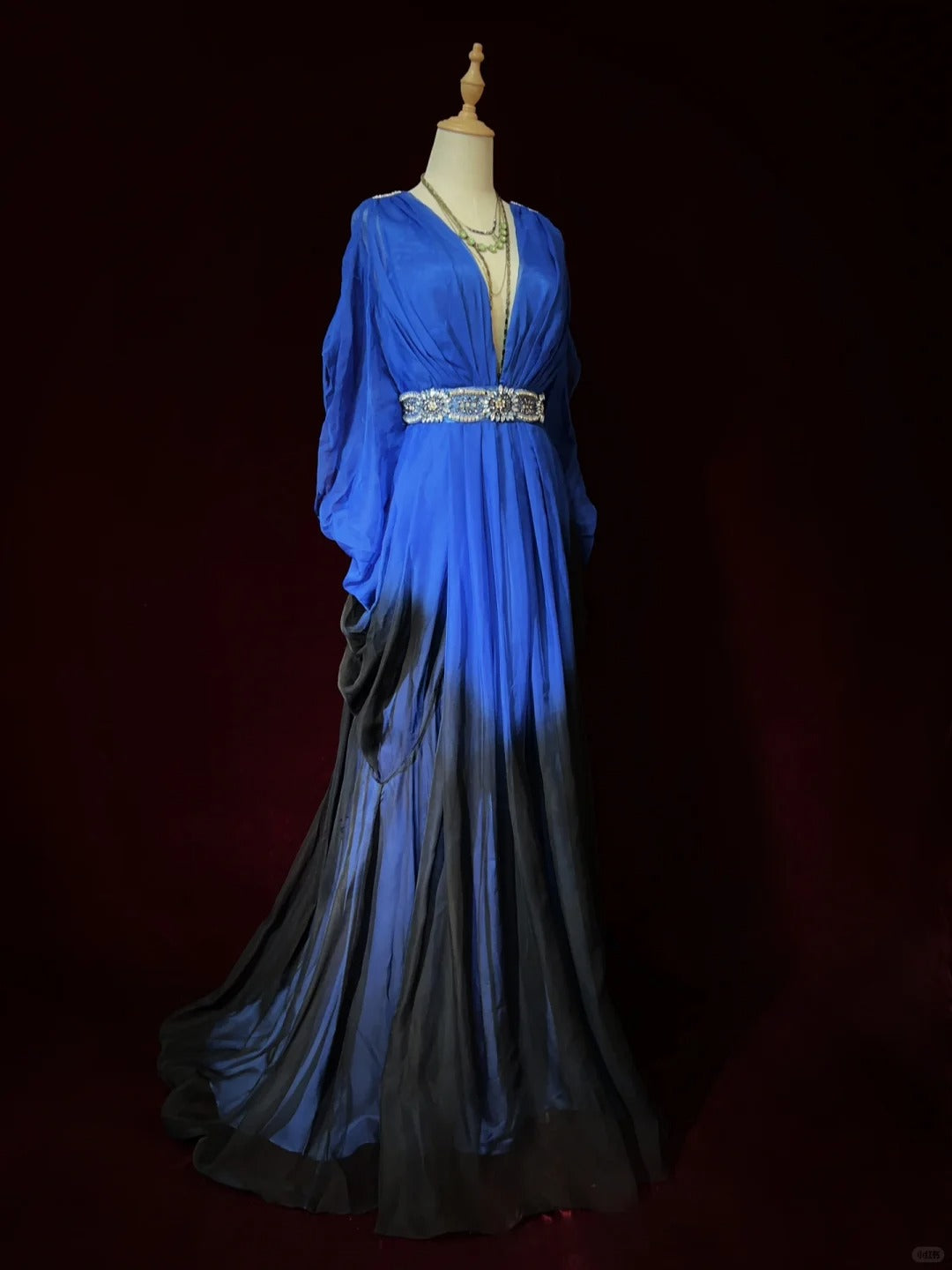Elegant Prom Dress V-neck Pleated Evening Dress Gala Dress Business Dinner Dress  D2441