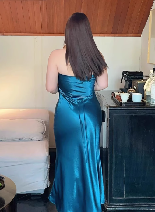 Elegant Prom Dress Halter Prom Gown Evening Dress Party Dress Gala Dress  D2499