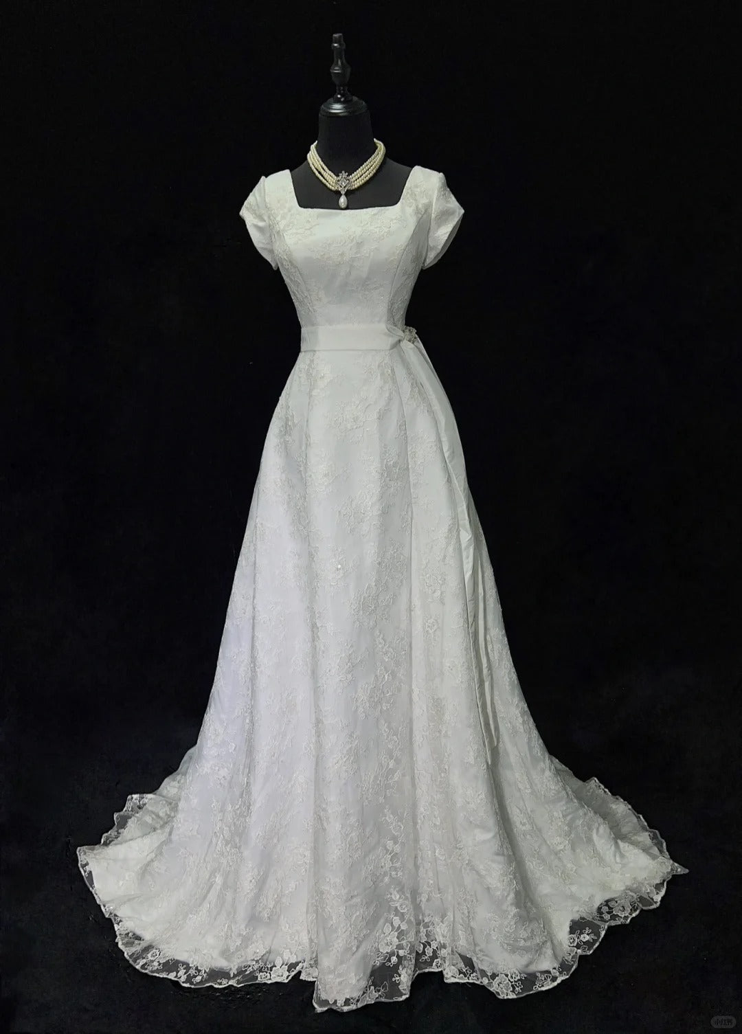 Charming Prom Dress A Line Square Neck Mermaid Wedding Dress Evening Dress Gala Dress Business Dinner Dress    D2503