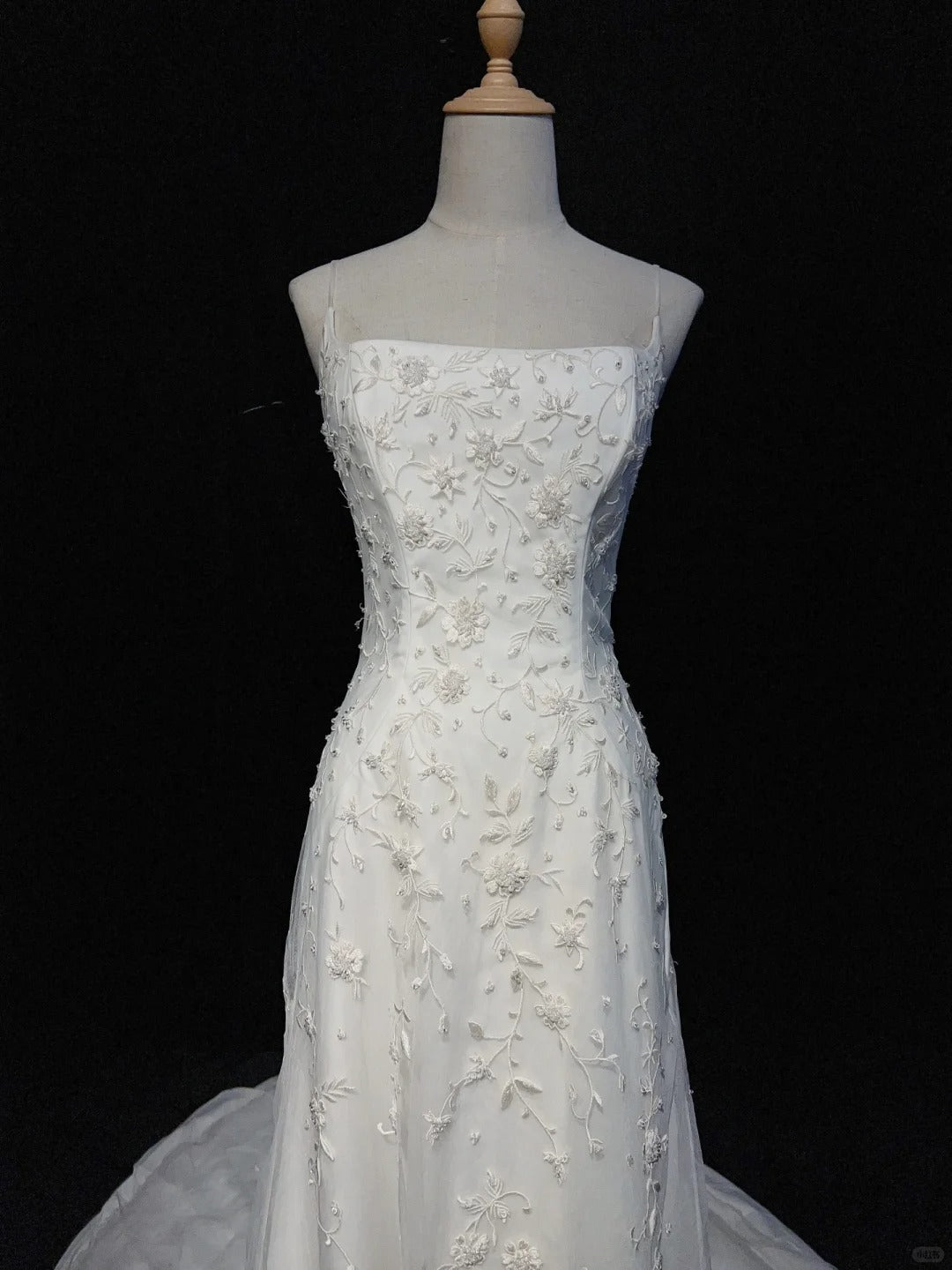 Elegant Wedding Dress Spaghetti Straps Prom Gown Evening Dress Gala Dress      D2512