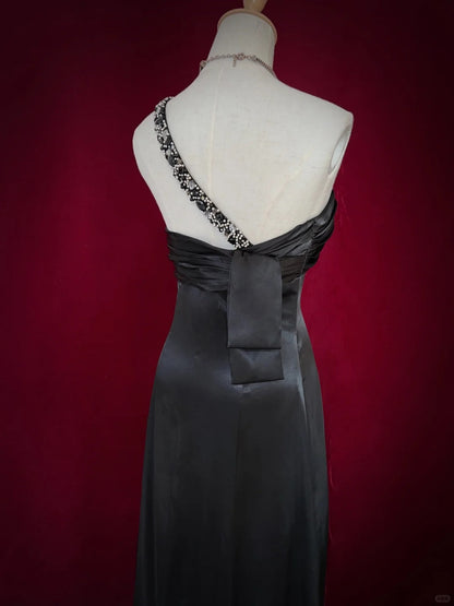 Gorgeous Prom Dress One Shoulder Black Pleated Prom Gown Evening Dress Gala Dress     D2565