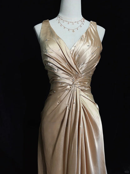 Elegant Prom Dress V-neck Sequins Pleated Prom Gown Birthday Party Dress Evening Dresses    D2595