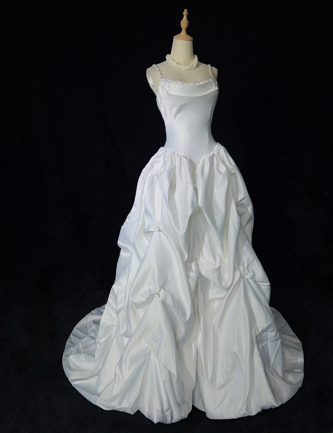 Elegant Spaghetti Straps Pleated Beading Wedding Dress Ball Gown  D2905