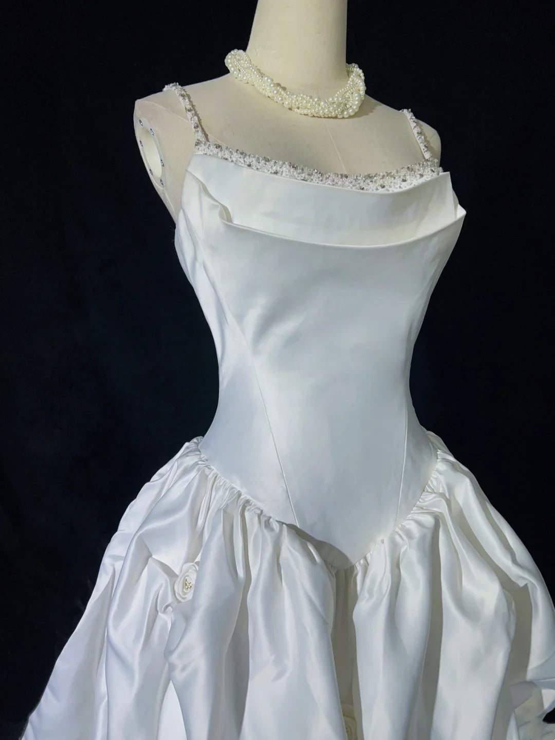 Elegant Spaghetti Straps Pleated Beading Wedding Dress Ball Gown  D2905