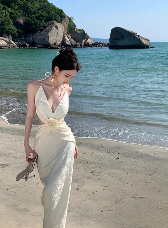 Elegant Women Dress Halter Backless Summer Seaside Dress Vacation Date Dress   D2961