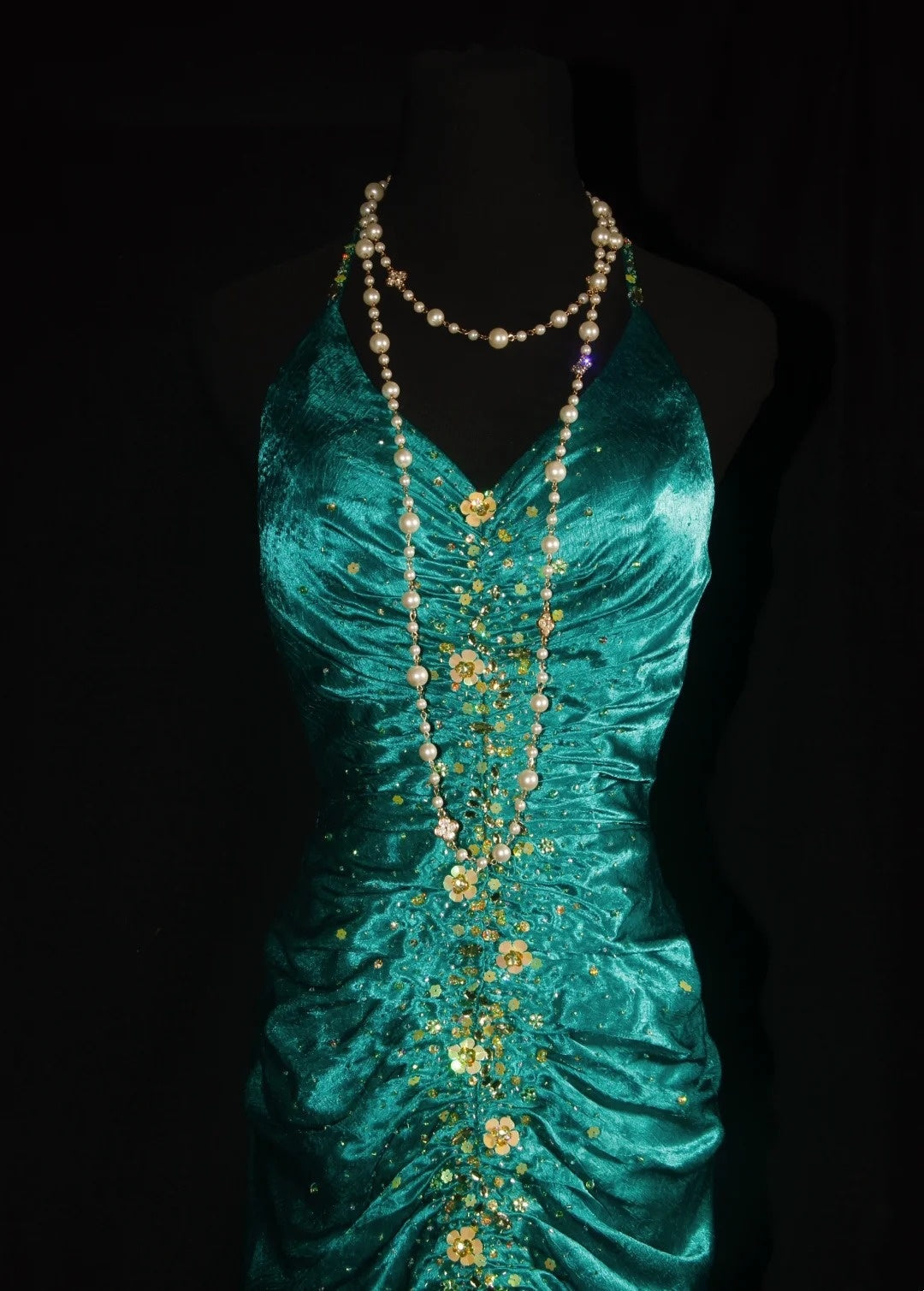 Gorgeous Prom Dress Halter Pleated Evening Dresses Gala Dress D3041