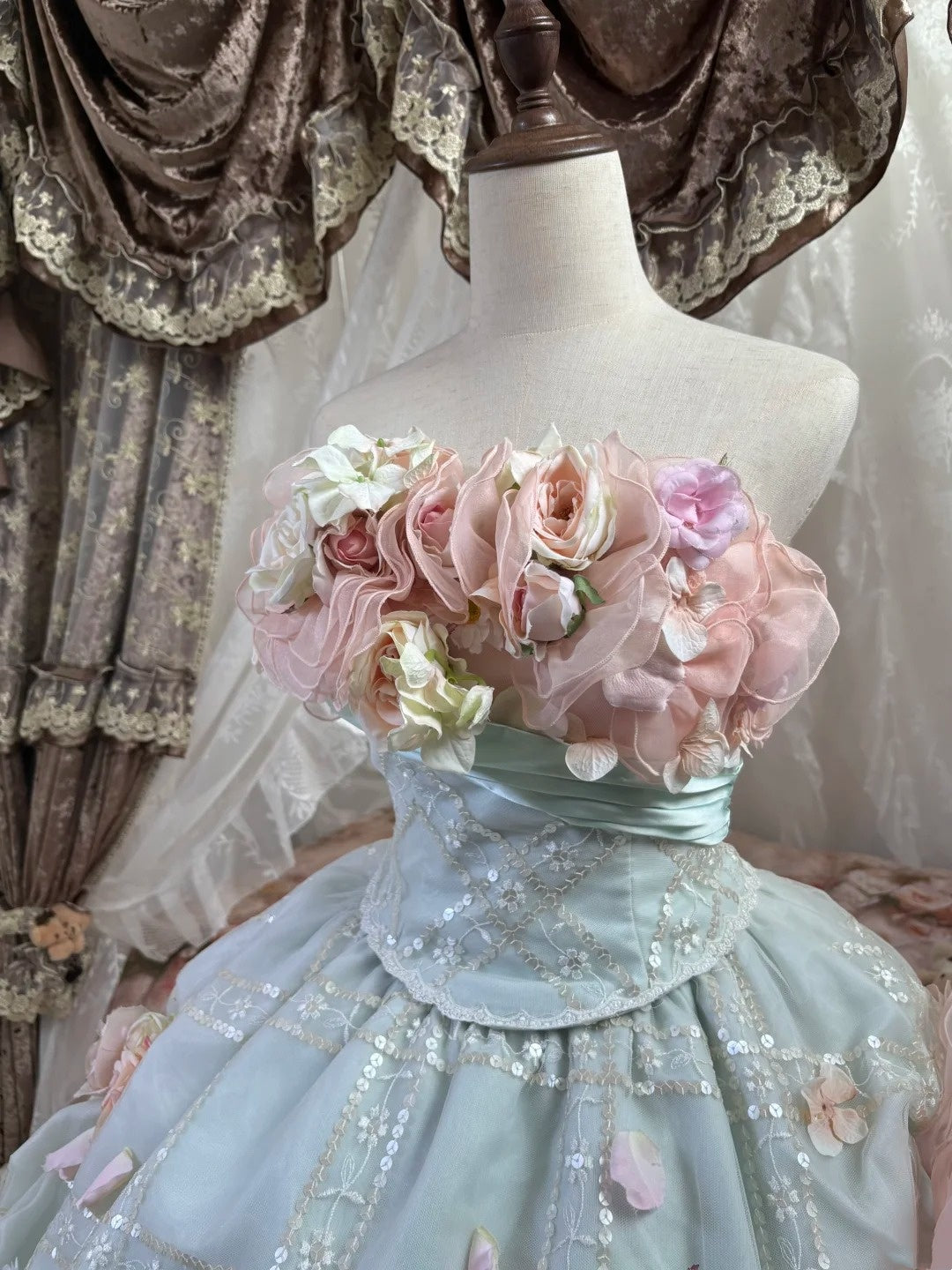 Sweet Prom Dress Strapless Flower Ruffle Ball Gown Evening Dress Quinceanera Dress  D3050