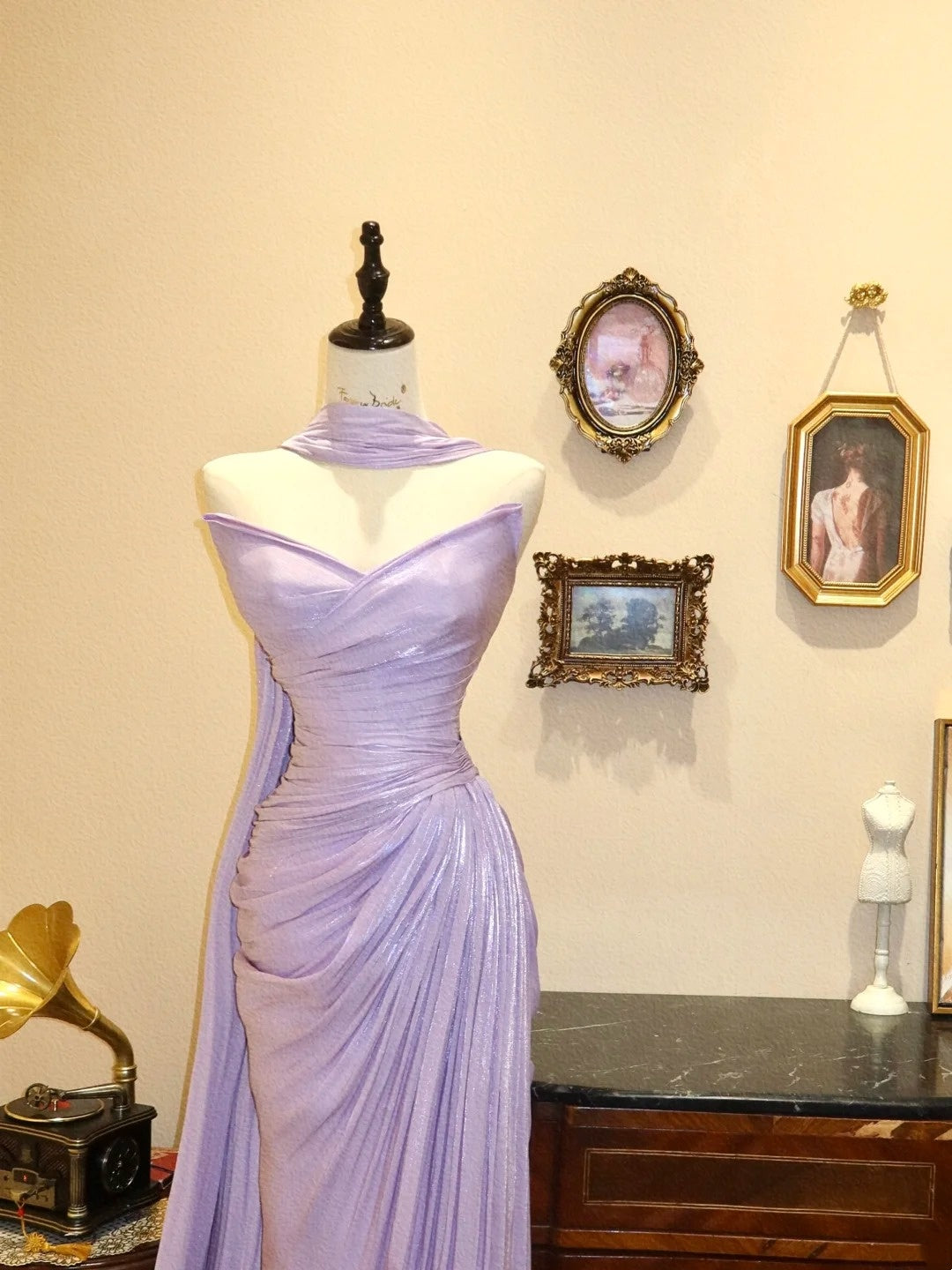 Elegant Prom Dress V-neck Pleated Mermaid Evening Dress Gala Dress        D3060