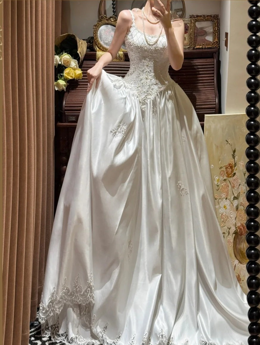 Elegant Spaghetti Straps Pleated Wedding Dress D3123