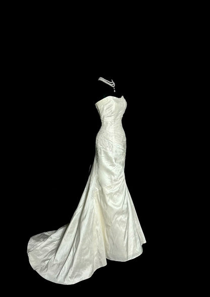 Elegant Wedding Dress Sweetheart Pleated Mermaid Wedding Dress  D3205