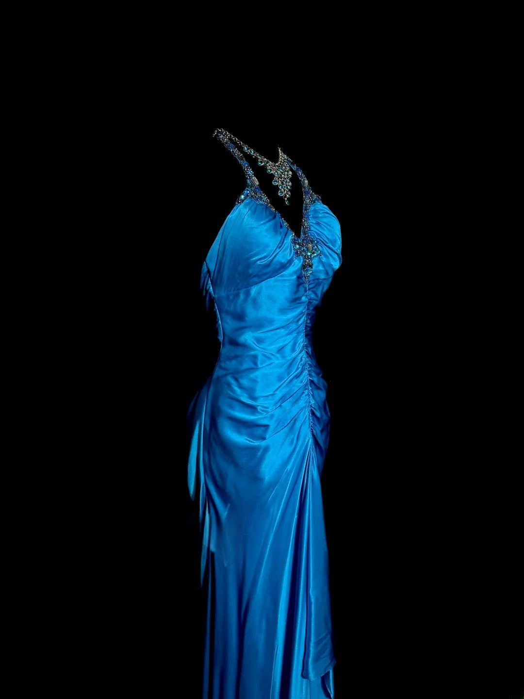 Gorgeous Prom Dress Halter Pleated Asymmetrical Hem Evening Dress Cocktail Dress Birthday Party Dress    D3213