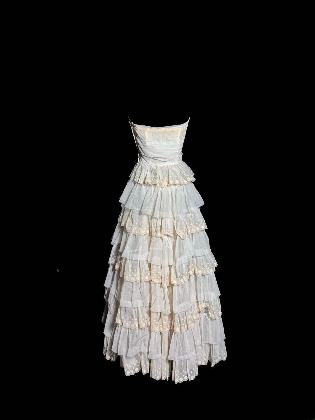 Beauty Wedding Dress A Line Strapless Pleated Tiered Wedding Dress  D3217