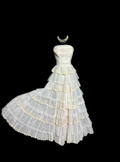 Beauty Wedding Dress A Line Strapless Pleated Tiered Wedding Dress  D3217