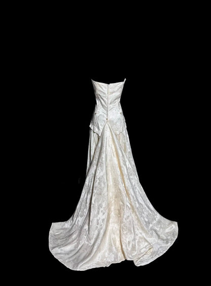 Elegant Wedding Dress A Line Strapless Wedding Dress  D3219