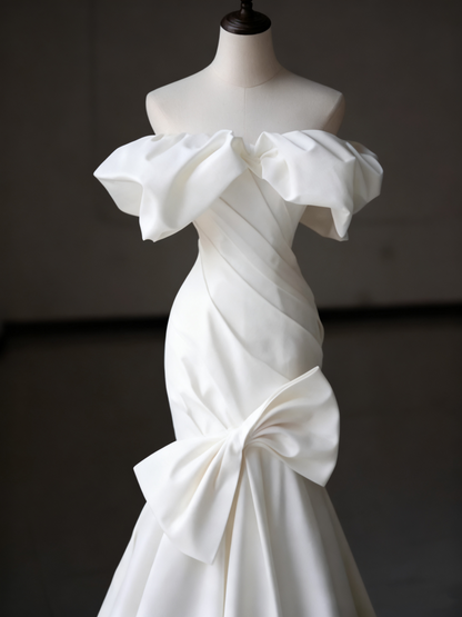 Elegant Wedding Dress Off Shoulder Pleated Mermaid Wedding Dress  D3252