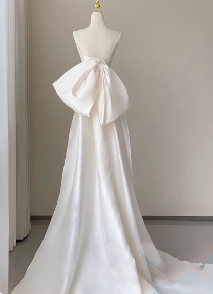 Beauty Wedding Dress Strapless Bowknot Pleated Mermaid Wedding Dress  D3259