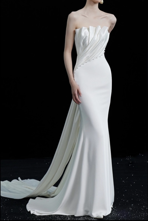 Minimalist Wedding Dress Strapless Pleated Mermaid Wedding Dress  D3261