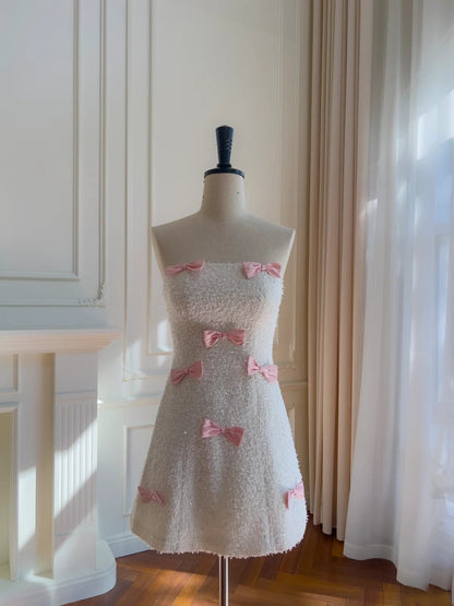 Sweet Homecoming Dress A Line Strapless Short Prom Dress Birthday Party Outfits   D3325