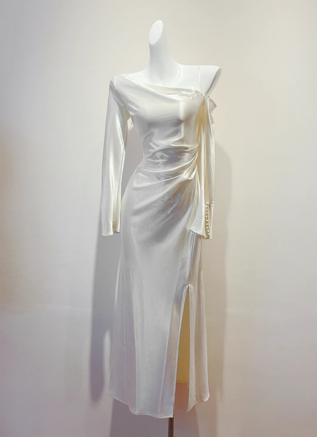 Minimalist Prom Dress One Shoulder Pleated Slit Cocktail Dress Birthday Party Outfits  D3349