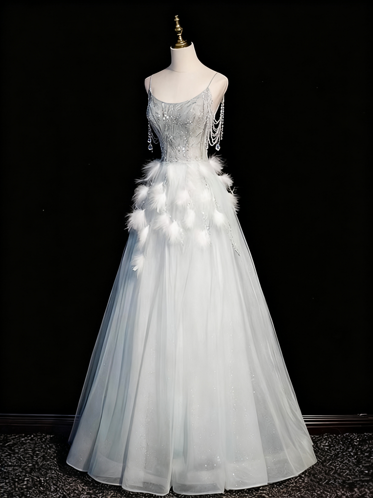 Gorgeous Prom Dress Spaghetti Straps Feather Pleated Evening Dress Birthday Party Dress        D3366