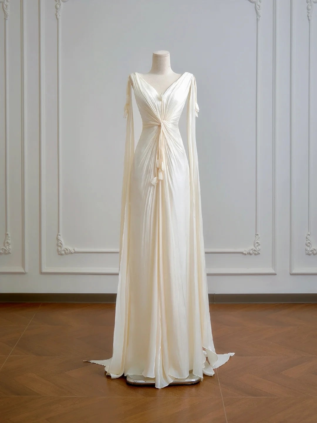 Elegant Wedding Dress A Line V-neck Pleated Wedding Dress D3388