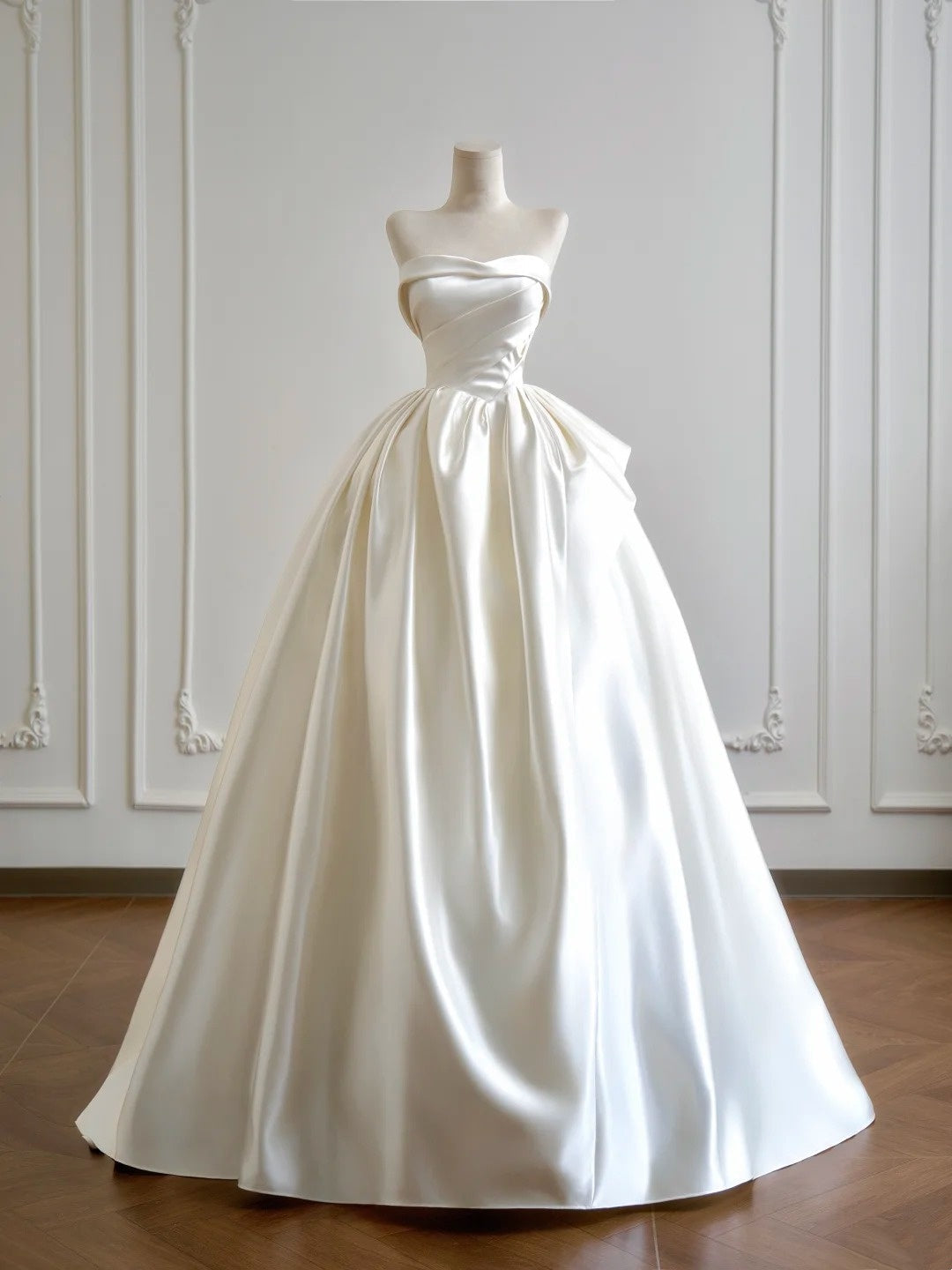 Elegant Wedding Dress Strapless Pleated Wedding Dress D3392