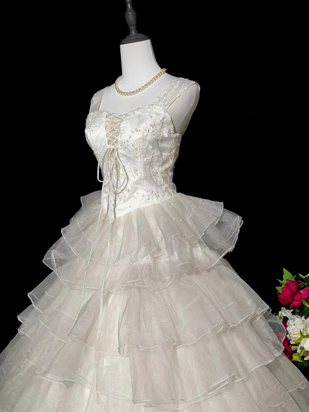 Vintage Wedding Dress Straps Tulle Tiered Pleated Wedding Dress  D3425